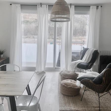 شقة Precioso Piso Monzon Terraza, Parking,Piscina,Zona De Juegos المظهر الخارجي الصورة