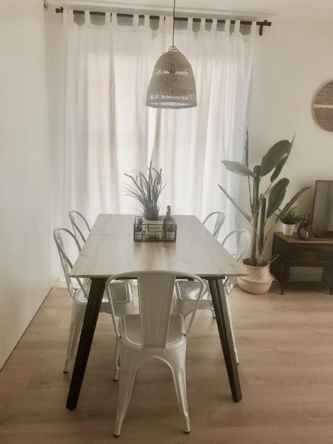 شقة Precioso Piso Monzon Terraza, Parking,Piscina,Zona De Juegos المظهر الخارجي الصورة